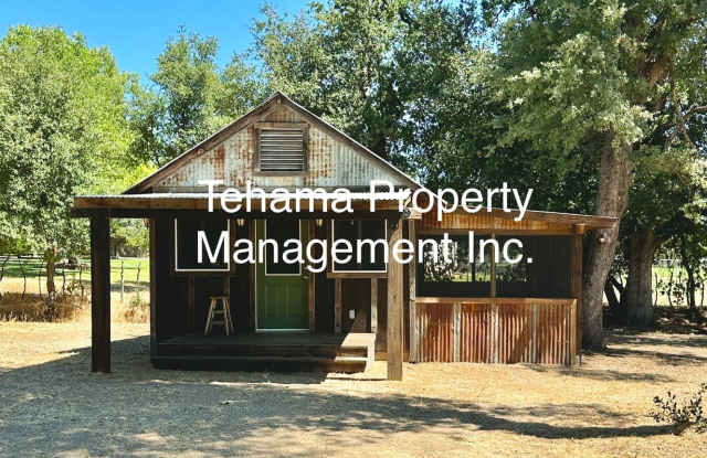 Updated Charming Rustic Home in the Country with Pasture  Corral for Horses photos photos