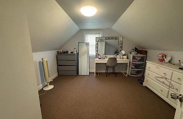 110 Westmont Ave photos photos