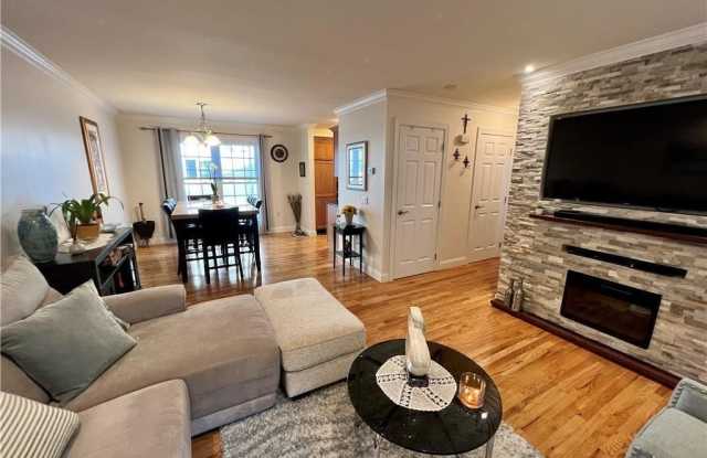 42 Stuart Avenue Gallery 2