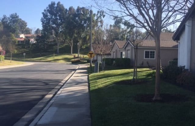 27726 Via Rodrigo - 27726 Via Rodrigo, Mission Viejo, CA 92692