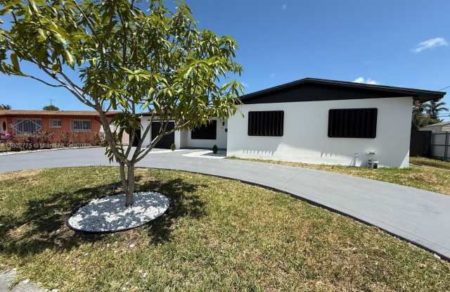 15711 SW 106th Ave photos photos
