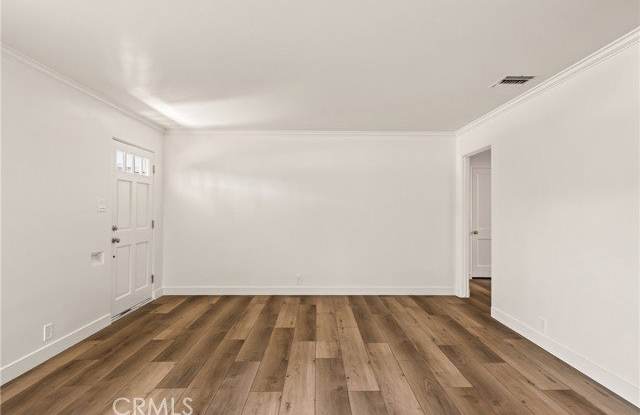 736 Evergreen Street Gallery 2