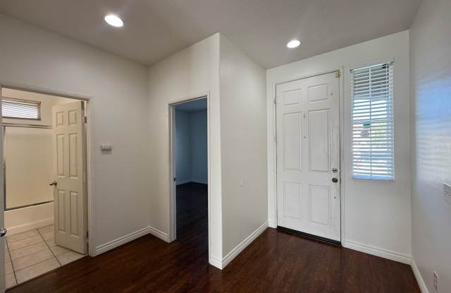 West Palmdale 4 bedroom Gallery 3
