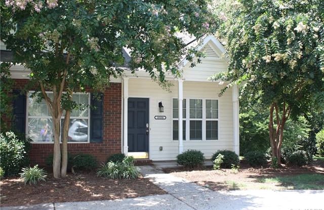 10106 Ballyclare Court - 10106 Ballyclare Court, Charlotte, NC 28213