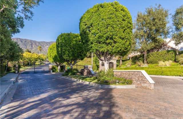 7160 Las Brisas Gallery 4