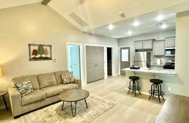 Fully Furnished 2BR/2BA | Brand-new w/ All Utilities Included Gallery 4