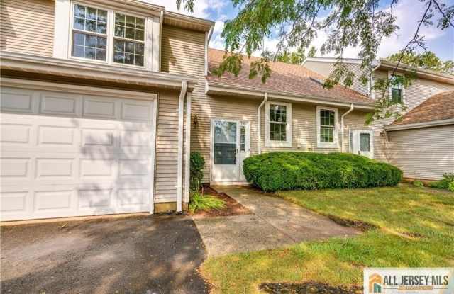 130 Winchester Way Gallery 2