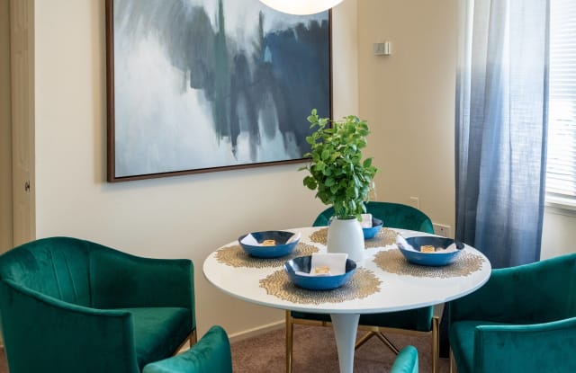 Foxfire Apartments Gallery 3