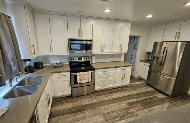 Charming 3-Bedroom Home in the Heart of Las Vegas! - 116 East Utah Avenue, Las Vegas, NV 89104 Charming 3-Bedroom Home in the Heart of Las Vegas! - 116 East Utah Avenue, Las Vegas, NV 89104