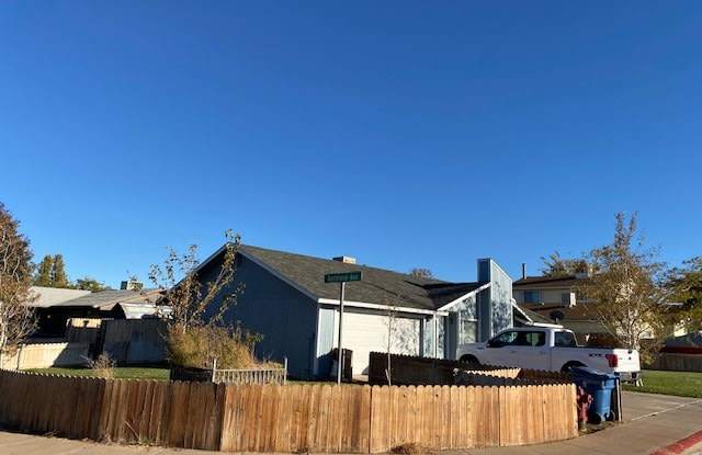 104 Antelope Ave photos photos