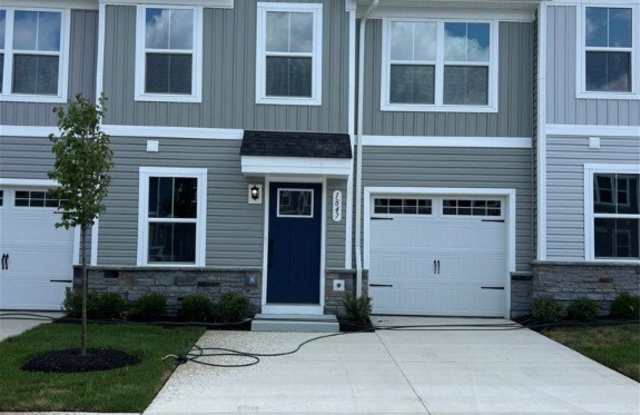 1847 shank Drive photos photos