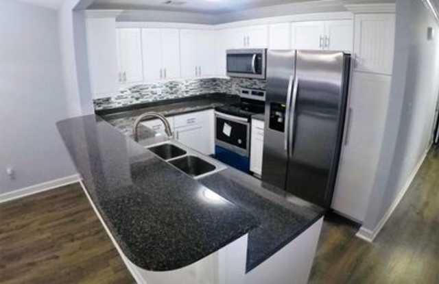 371 Connor Cir Gallery 2
