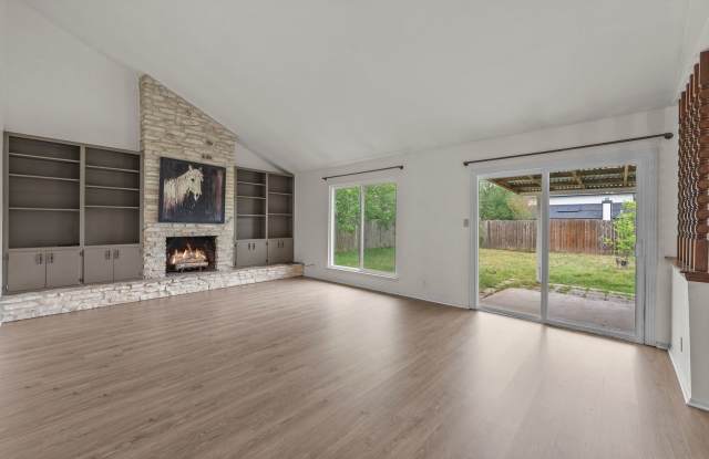 Spacious Elegance Near Tech Hub: 3 Bed, 2.5 Bath Home with Expansive Yard photos photos