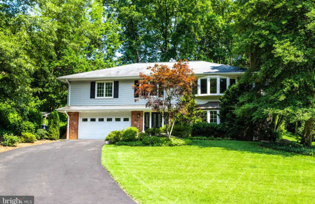 1210 HUNTLY PLACE - 1210 Huntly Pl, Fort Hunt, VA 22307