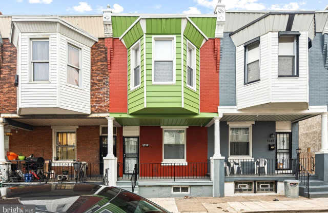 5540 Harmer St photos photos