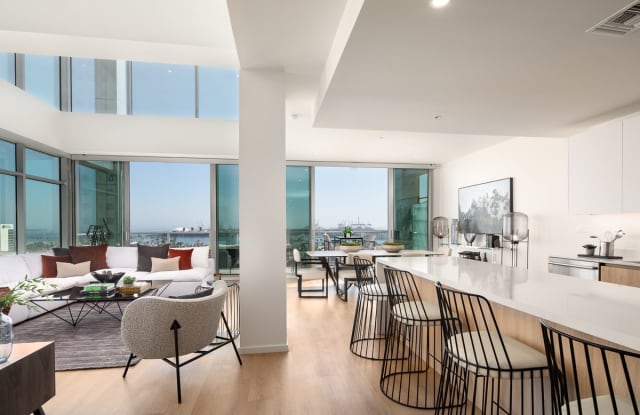 200 West Ocean Gallery 3