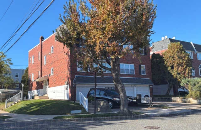 9750-HILSPACH STREET Gallery 1