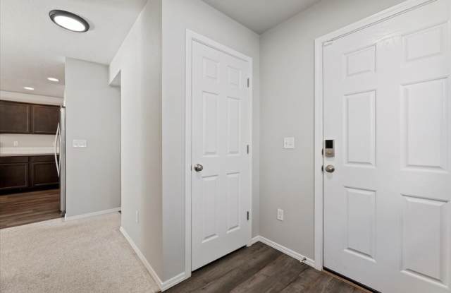 2406 Dorset Court Gallery 2