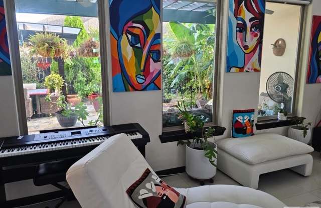 6855 PALO AZUL DR. Gallery 2