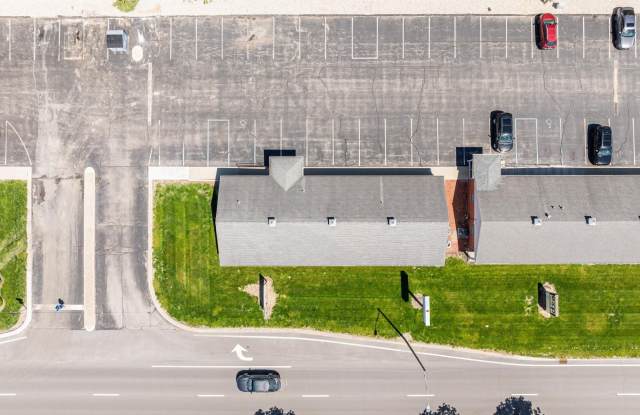 2106 W McGalliard Road Gallery 3