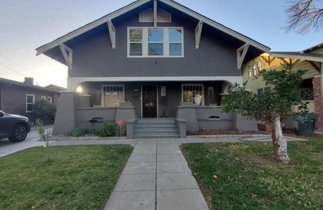 For Rent – Spacious 4 Bedroom Victorian Home | 2,528 Sq Ft photos photos