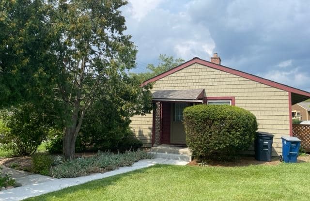 2311 Fernwood Ave - 2311 Fernwood Avenue, Ann Arbor, MI 48104