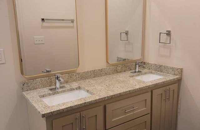 112 Dearborne St photos photos
