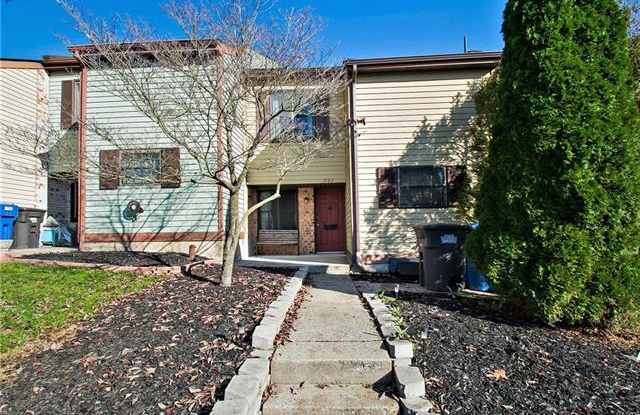1703 Sequoia Court Gallery 3