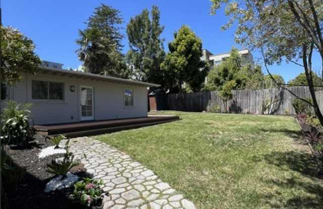 744 Oak Street - 744 Oak Street, San Francisco, CA 94117