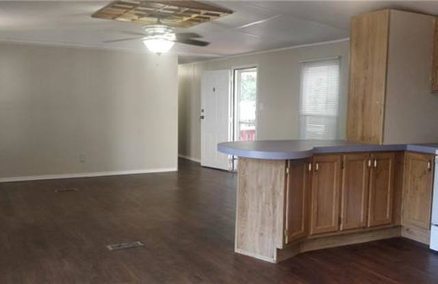 922 Hampton Road Gallery 2
