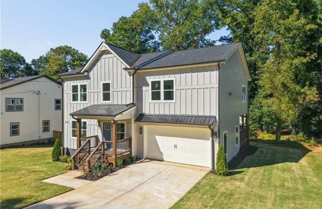 2303 Whites Mill Road Gallery 3