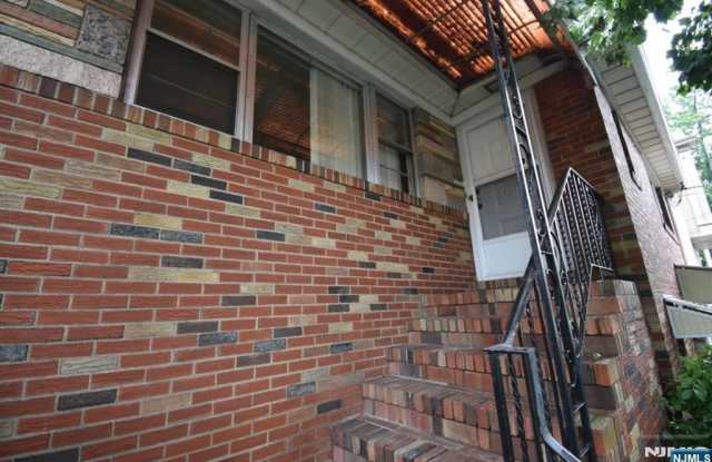 356 Slocum Way photos photos