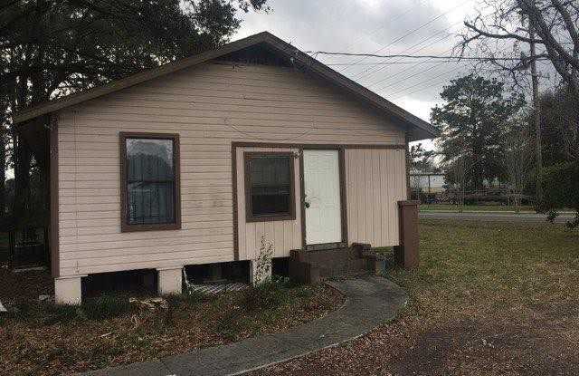 7186 ESTHER ST - 7186 Esther Street, Jacksonville, FL 32210