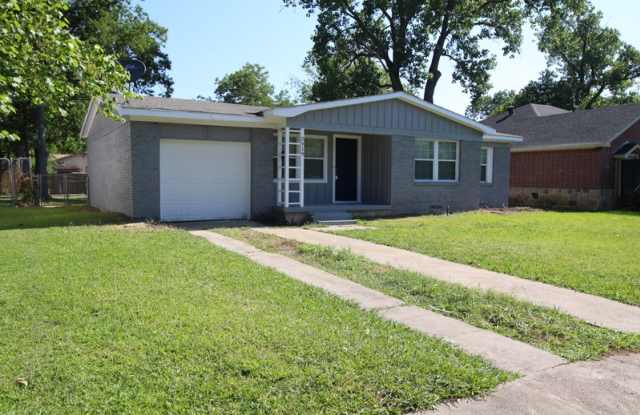 2919 Mayhew Dr Gallery 2