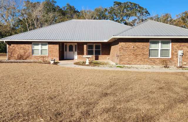 Beautiful 3BR/2BA Home with Oversized Garage on 1 Acre in a Peaceful Country Setting photos photos