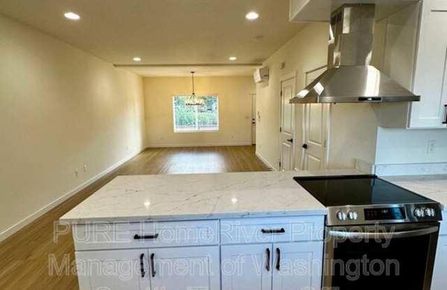 4749 Court R Gallery 3