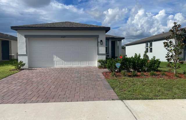 3 bed 2 bath home Gallery 1