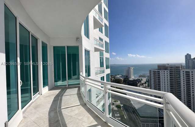 900 Brickell Key Blvd Gallery 2