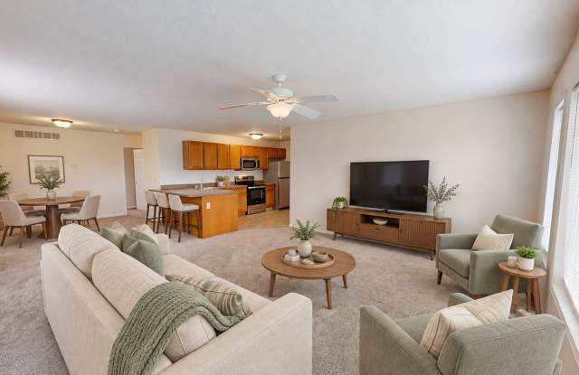 4 Bedroom Townhome Available Now! Gallery 3