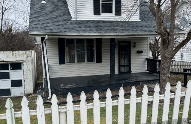 1117 Forest Avenue - 1117 Forest Avenue, New Kensington, PA 15068