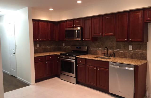 189 LIBERTY AVE - 189 Liberty Avenue, Jersey City, NJ 07306