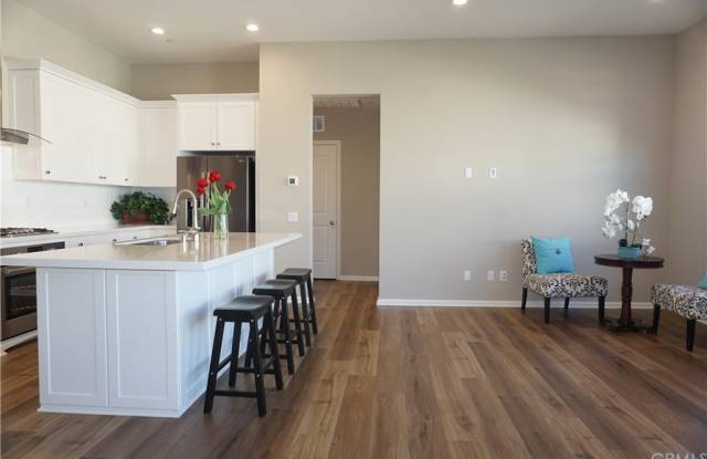 124 Desert Lotus Gallery 3