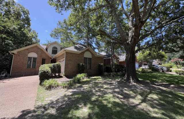 1661 Vintage Ridge Court Gallery 3