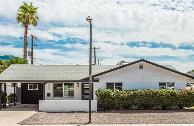 New Rental Price: $2,700 per month (utilities included). Special Conditions: Immediate move-in only; lease must be signed for move-in by 7/19/2024. photos photos