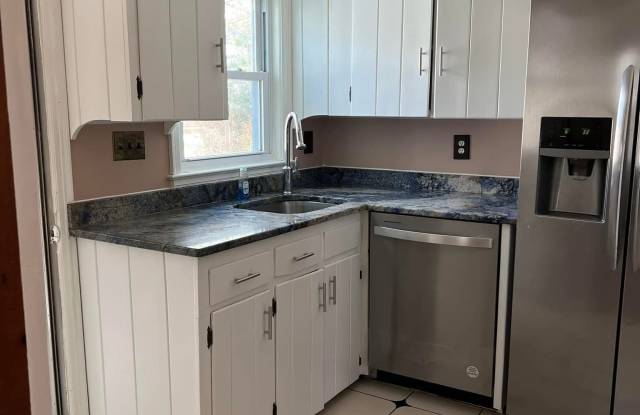 109 Quincy Avenue photos photos