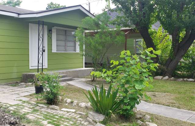 346 Segura Street Gallery 2