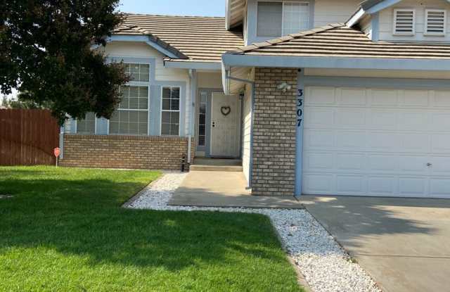 Charming home available - desirable Atwater neighborhood 4 bdrm/3ba photos photos