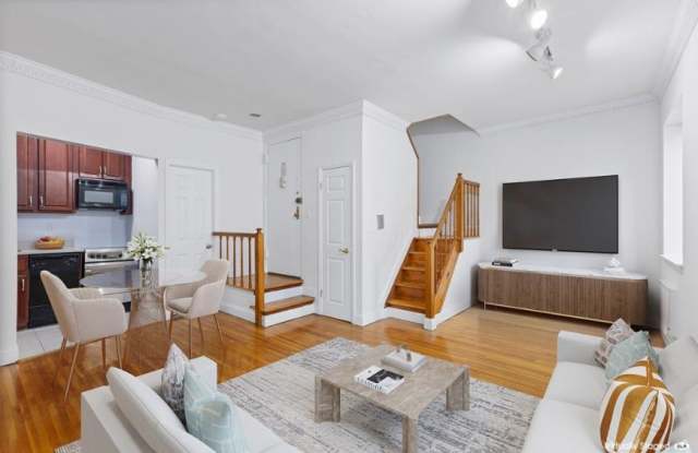 460 West 50th Street photos photos