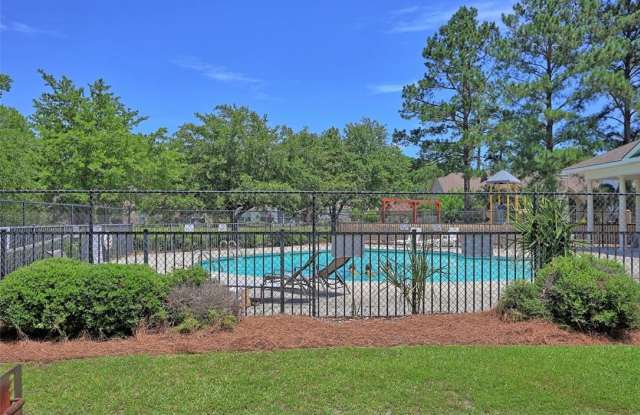 14 Sandy Pond Court Gallery 4