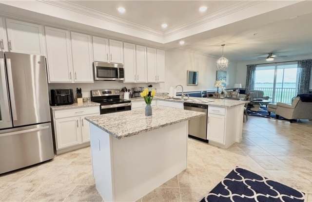 43020 Greenway Blvd photos photos